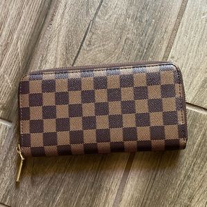 Daisy Rose Checked Wallet